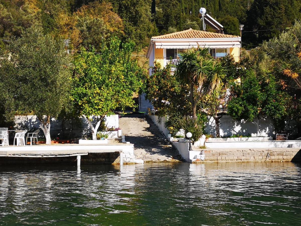 Appartamento Geni Bay Esterno foto
