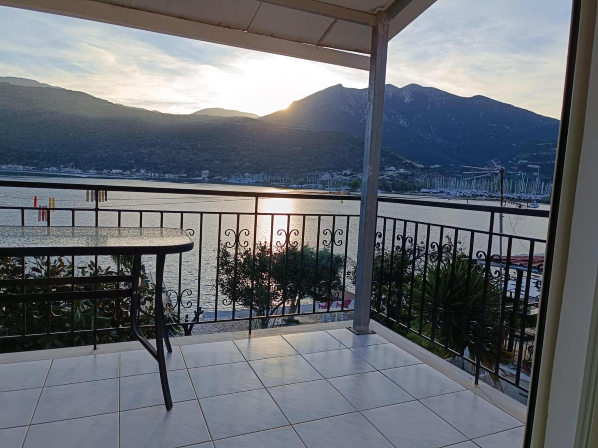 Appartamento Geni Bay Esterno foto